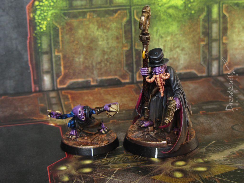 Cowboy genestealer cultist Adept in a dark black cloak, top hat, and tentacles that look like a moustache, accompanied by a familiar, as seen from the front again